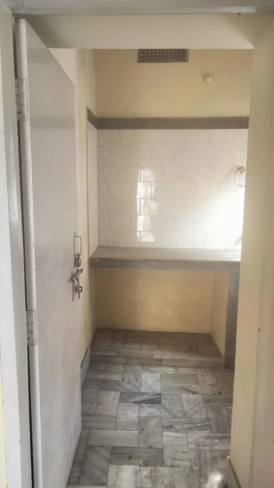 1 RK Flat for Rent in Bariyatu, Ranchi at ₹7,000 - 3